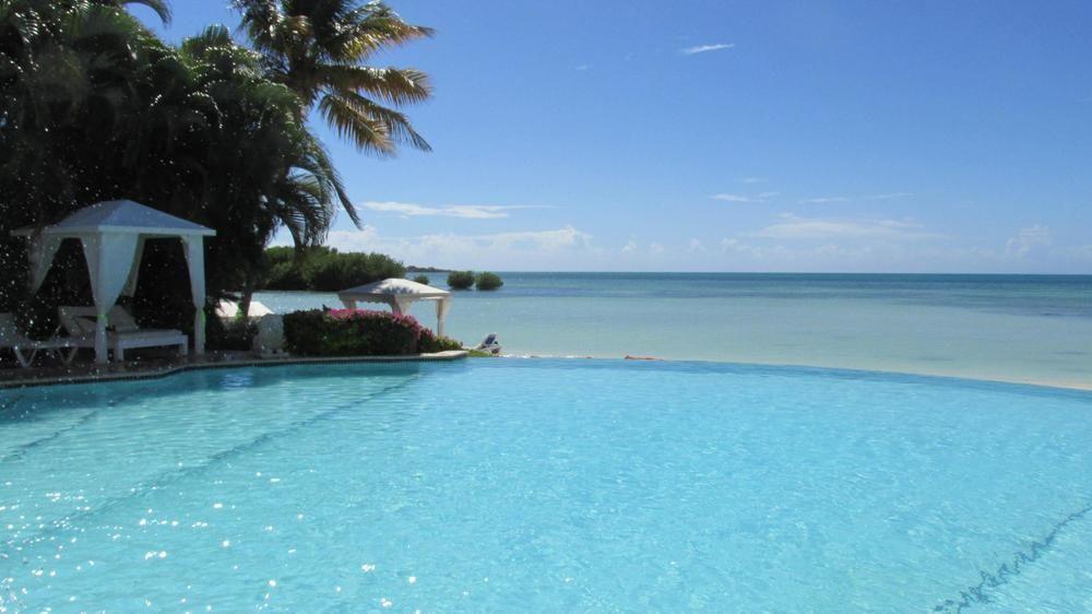 Grand Bahia Ocean View Hotel 카보조로 외부 사진